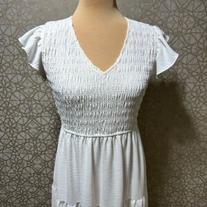 Elegant White Maxi Dress